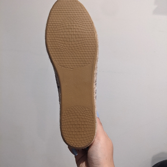 NWOT Stuart Weitzman Espadrilles size 8 Women's - Picture 4 of 8